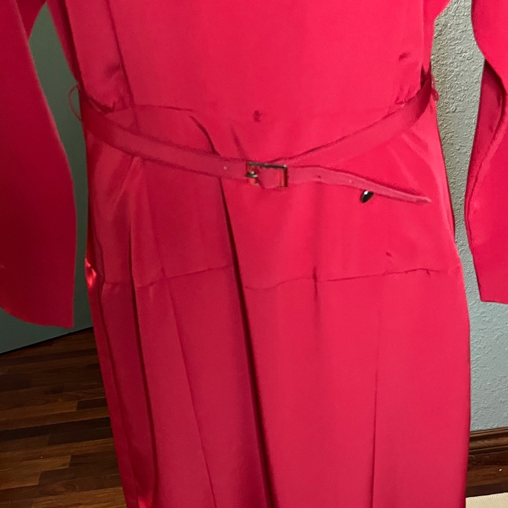 EUC VTG Stunning Liz Claiborne Red Long Sleeve Dress w/Gold Button Accents Sz 10 - Picture 4 of 12